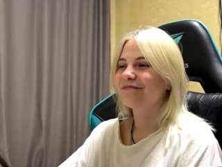 caroleeoverall