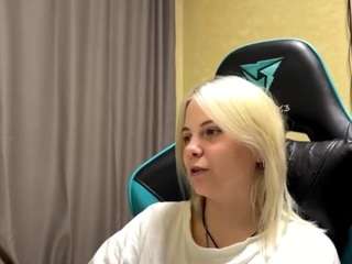 caroleeoverall