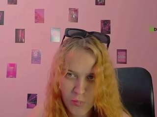 roxy-starr1