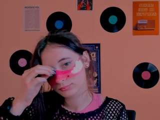roxy-starr1