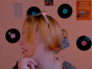 roxy-starr1