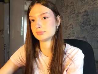 yaniramollett