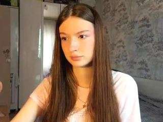 yaniramollett