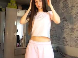 yaniramollett