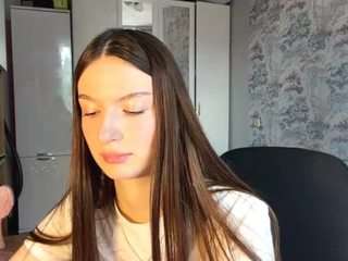 yaniramollett