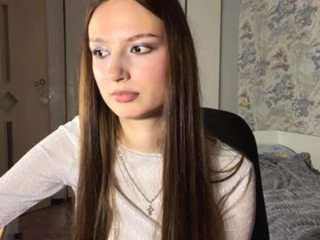 yaniramollett