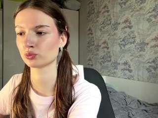 yaniramollett