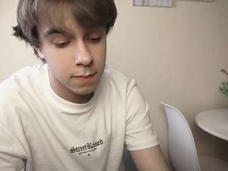 Dave live cam preview