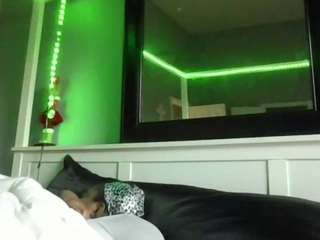 WetHoney live cam preview