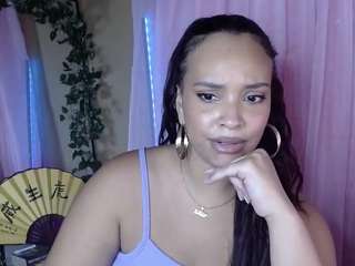 sashaishere - Live Cam