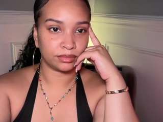 sashaishere Profile Image