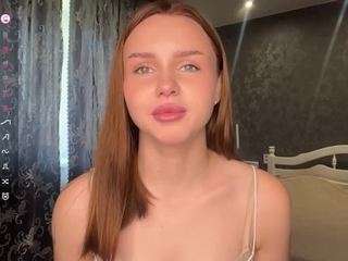 LorrettaShader live cam