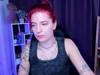 nikkiginger