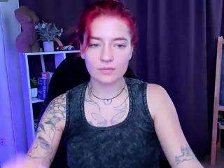 nikkiginger