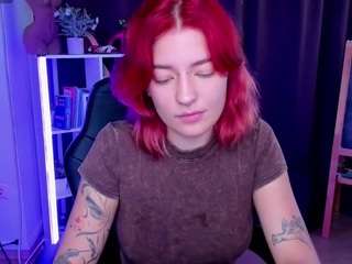 nikkiginger