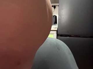 OraleeProuty live cam preview