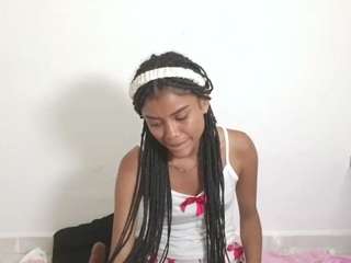 Adisson-petitte live cam preview