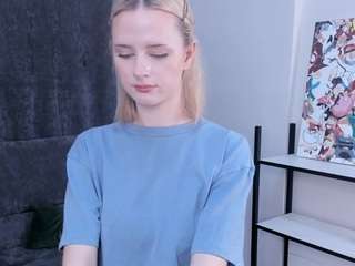 le modèle zeldawesner est en webcam porno dans un show sur le site camsoda, il possède les tags suivants: armpits,sexy,no drinking,no smoking,normal,oil,orgasm,pov,role play,sex toys,shaved,athletic,skinny,solo,spanking,striptease,tease,teen 18,twerk,wet