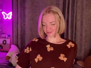 jumping on a topless dick #lovense #new #blonde #teen #blowjob [1389 tokens remaining]