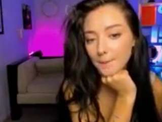 layla-moon1