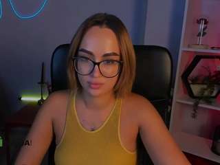 layla-moon1