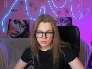 layla-moon1