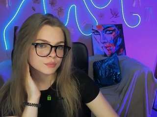 layla-moon1