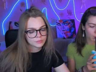 layla-moon1