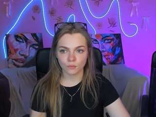 layla-moon1