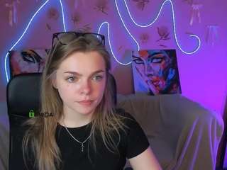 layla-moon1