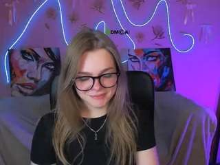 layla-moon1