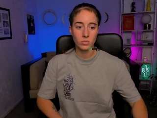 layla-moon1