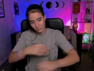 layla-moon1