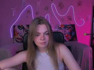 layla-moon1
