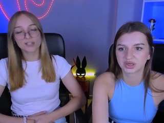 layla-moon1