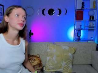 layla-moon1