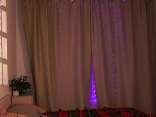 NaomiStation live cam preview