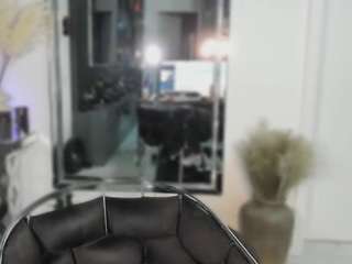 andreequeen webcam model