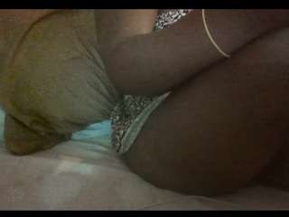 pussyttight live cam preview