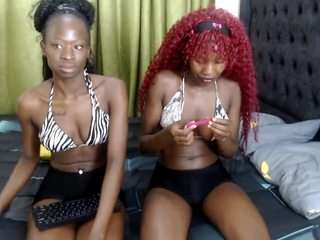 Kiara and Mia live cam preview