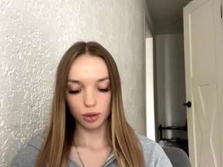 adrienemihor