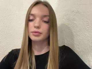 adrienemihor