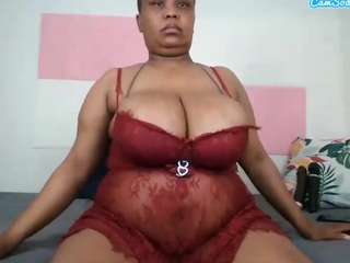 BIGTITTISXX