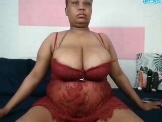 bigtittisxx