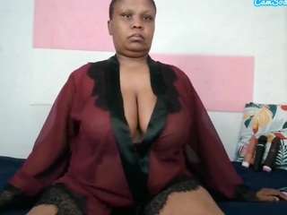 bigtittisxx