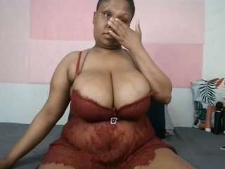 BIGTITTISXX