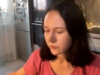 Rukiya live cam — ass, bedroom, wet
