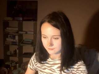 Rukiya live cam preview