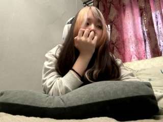 Mia live cam preview