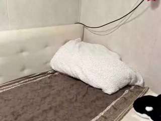 Mia live cam preview